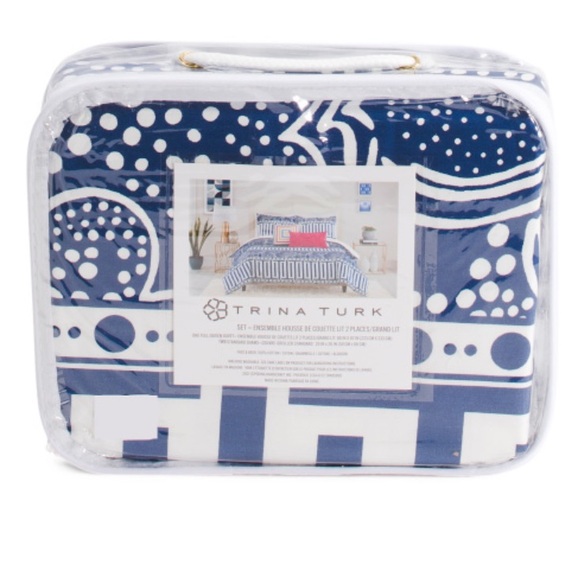 TRINA TURK
Mesa Maze Duvet Set - Picture 1 of 2